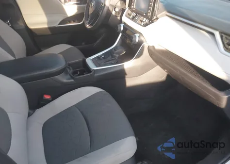 2022 Toyota Rav4 Hybrid Xle z USA, uszkodzony, nr VIN 4T3RWRFV1NU078223